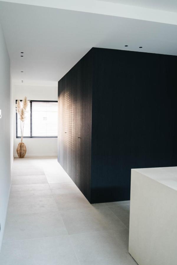 イープル Vakantiewoning Number 44ヴィラ エクステリア 写真